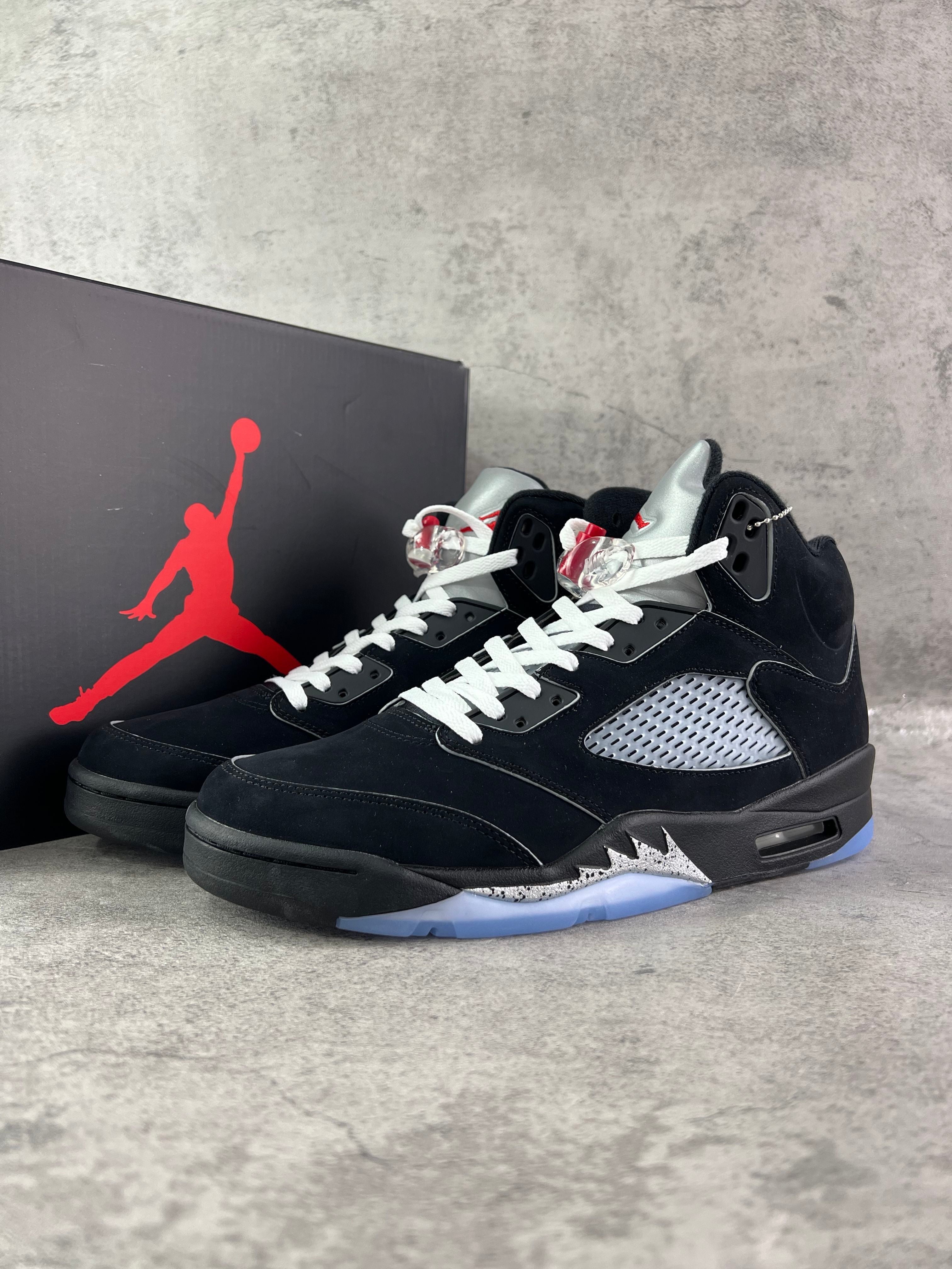 Jordan 5 Black Metallic Reimagined
