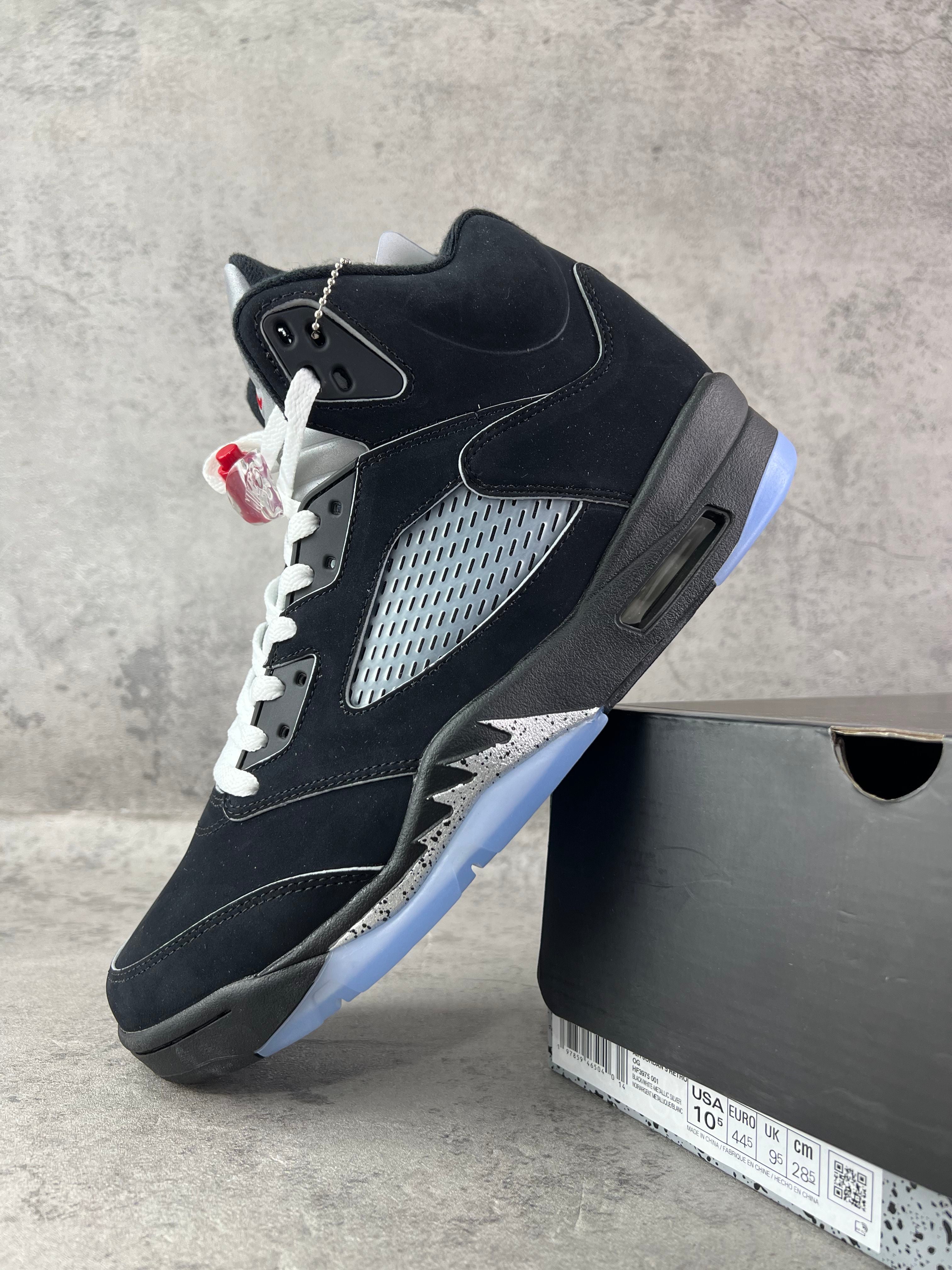 Jordan 5 Black Metallic Reimagined